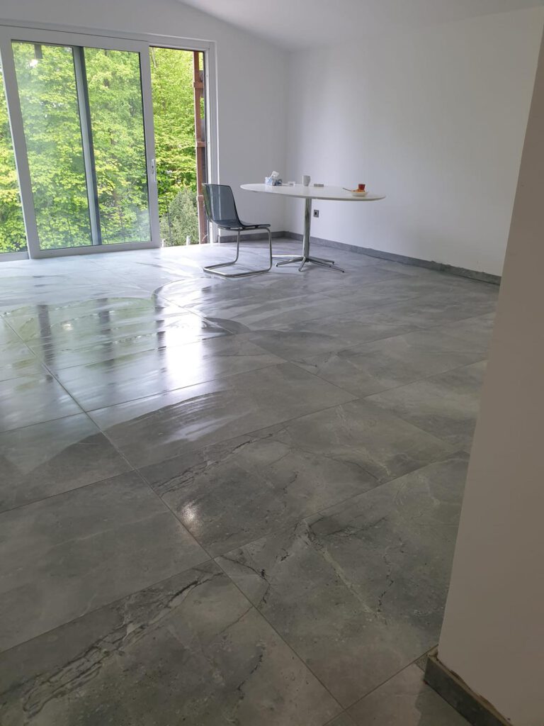 PHOTO 2025 08 20 16 48